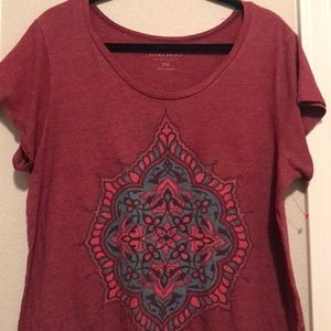 2 for $20 /// Lucky T- Shirt